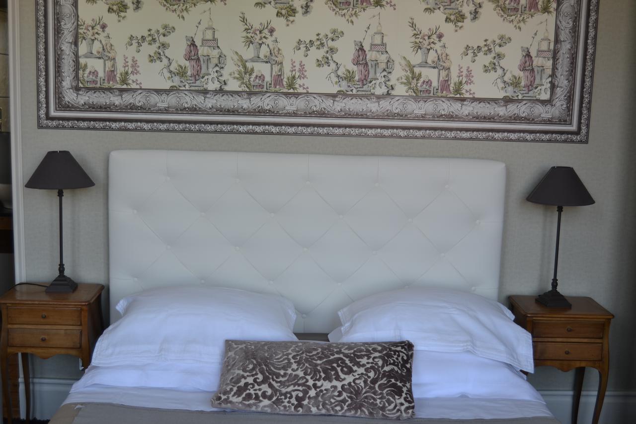 Le Manoir De Bonningues Les Ardres Bed and Breakfast Esterno foto