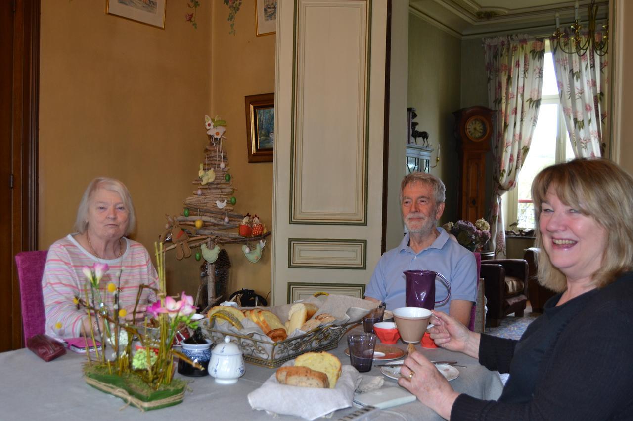 Le Manoir De Bonningues Les Ardres Bed and Breakfast Esterno foto